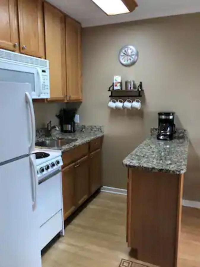 Beachfront Condo With Ocean View Hilton Head Island Exterior photo